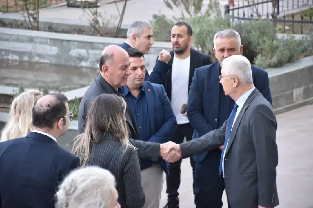 Muhittin Böcek İçin Siyaset Dünyası Antalya Adliyesi'nde 9